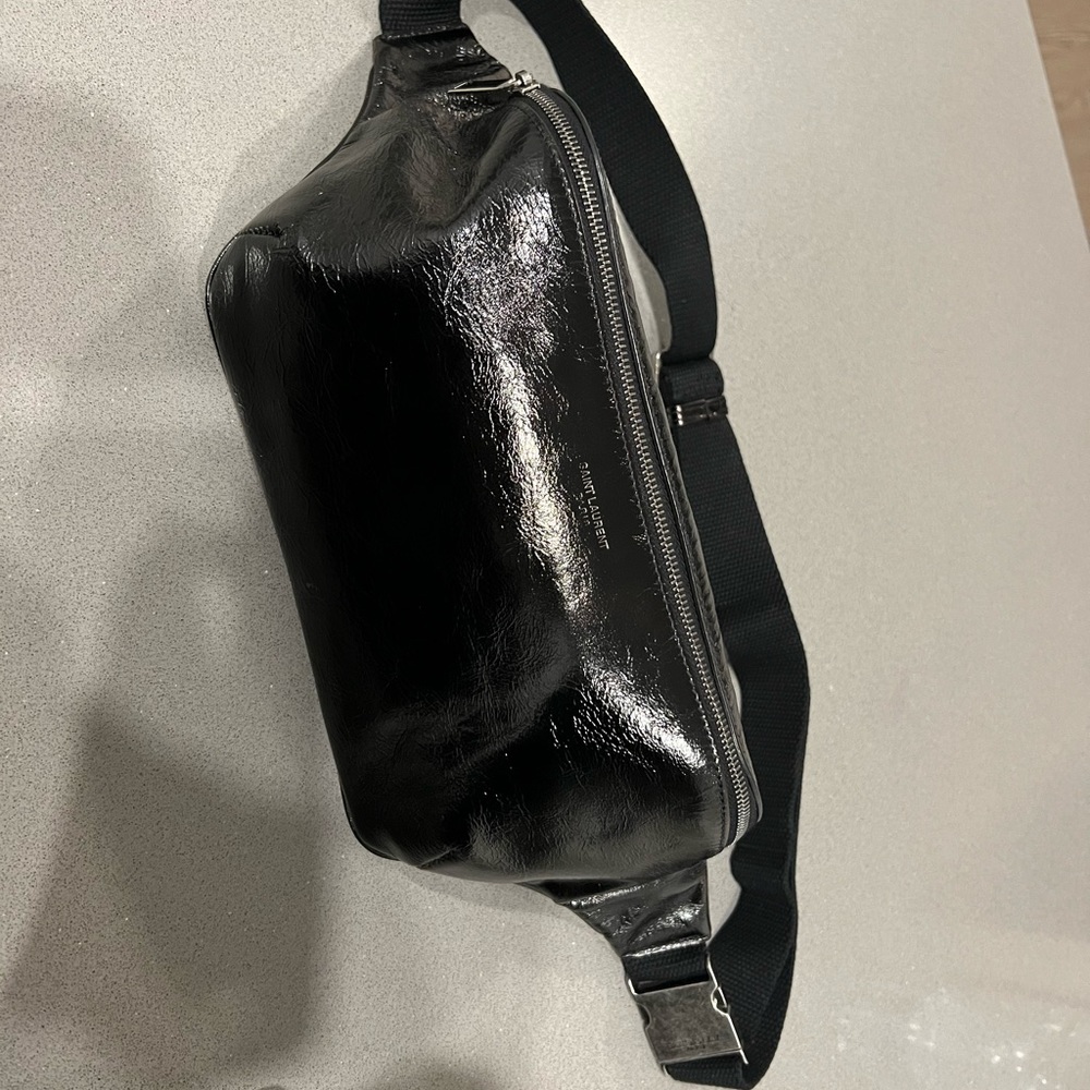 SIANT LAURENT CLASSIC BELT BAG BLACK SHINY LEATHER